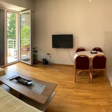 Appartamento Bisera Skopje Esterno foto