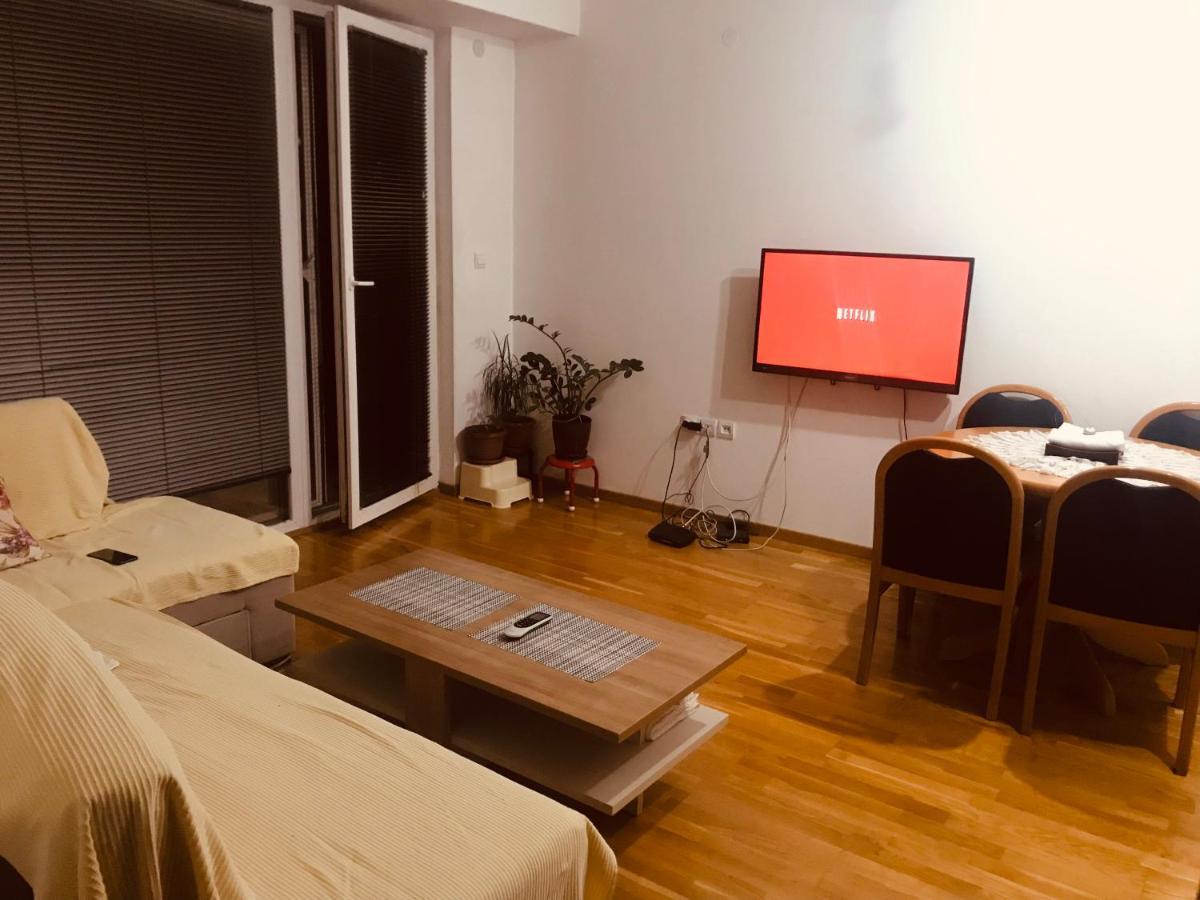 Appartamento Bisera Skopje Esterno foto